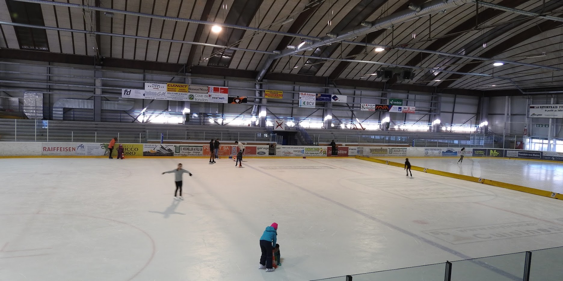 viens faire du patin avec nous
